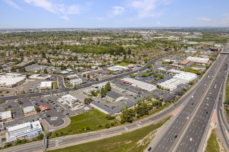 Heritage Inn Express Roseville - Aerial View